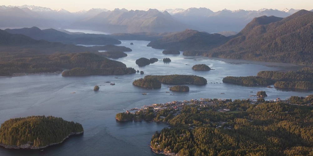 Pacific Northwest region for yachts and boats for sales.